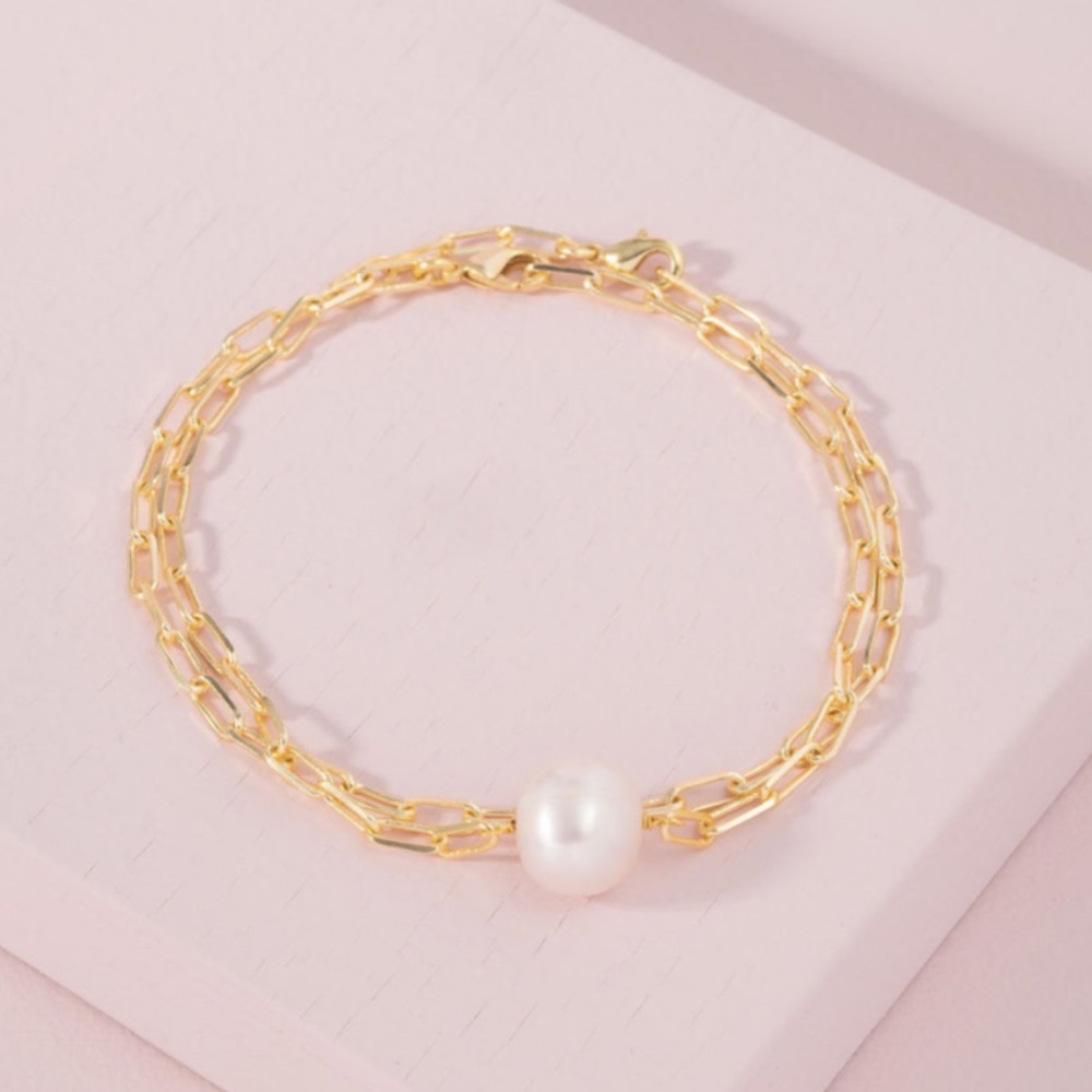 NWT Trades Of Hope Zoya 2PC Bracelet Set